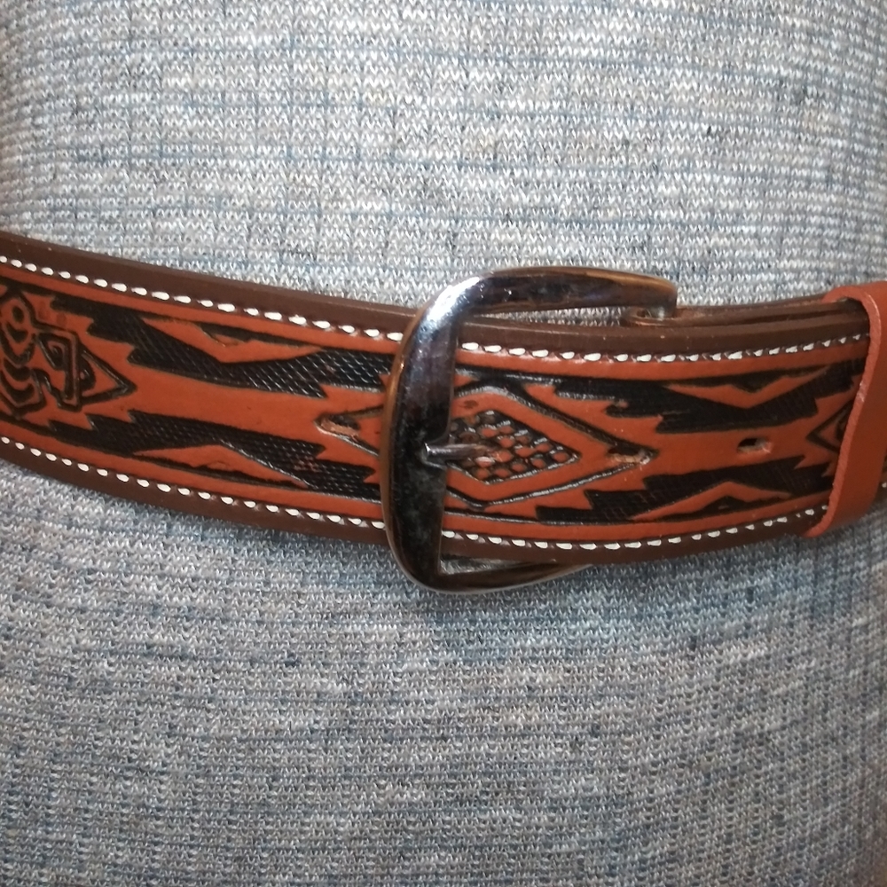 Vintage 70's Unisex Boho Western Faux Leather Thunderbird Belt - Picture 6 of 7